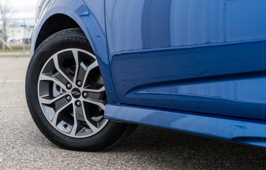 Детали экстерьера Chevrolet Sonic RS Hatchback 2016 года  (NA) (фото 5 из 17)